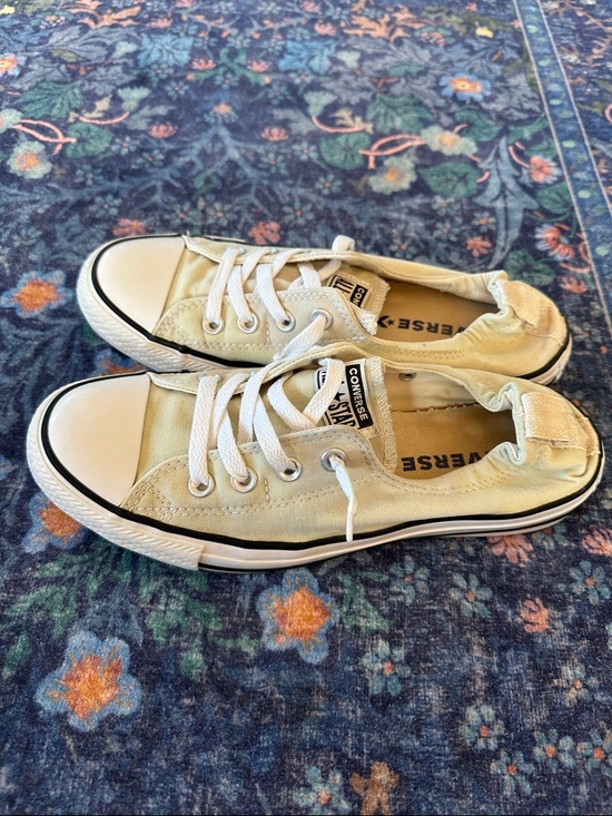 Converse Low Top Sneakers in gray/cream and Black Trim size 9 - Picture 6 of 8